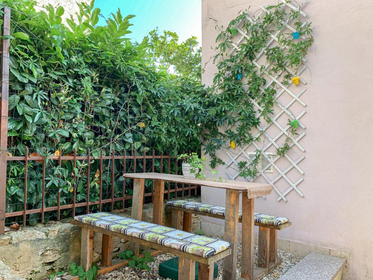 Apartmani Sincic PUY Exterior foto