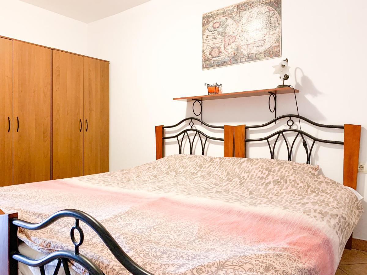 Apartmani Sincic PUY Exterior foto